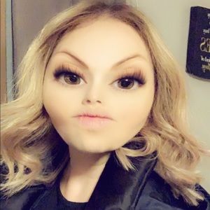 Meet your Posher, Karina